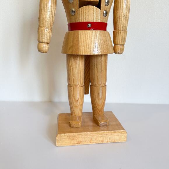 Vintage Erzgebirge Natural Wood German Nutcracker - Picture 3 of 8
